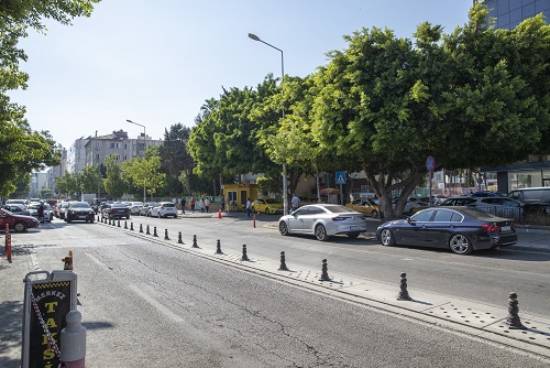 İSTİKLAL CADDESİ TRAFİĞE KAPANIYOR !