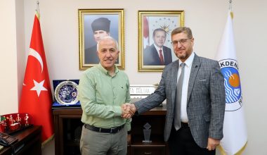 Akdeniz Belediyesi’nde İş Kulübü Faaliyetleri İşbirliği Protokolü