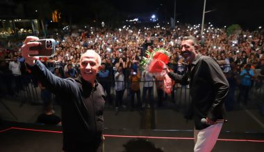 Karaduvar Balık Festivali Coşkusu Hakan Altun Konseri İle Devam Etti