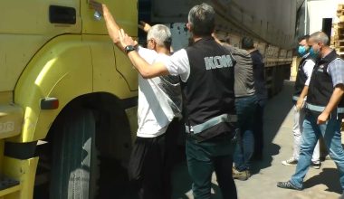 MERSİN’DE TÜTÜN FABRİKASINA SAHTE BANDROL OPERASYONU