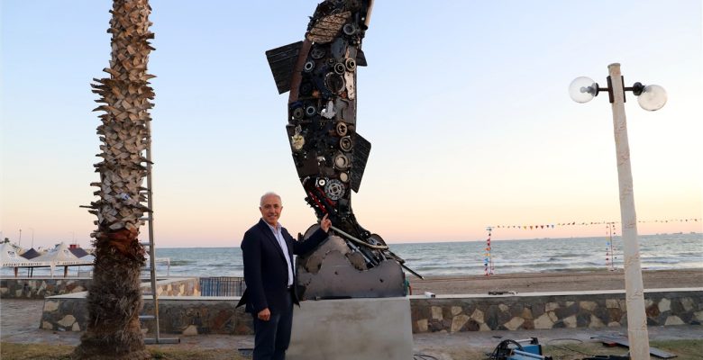 Sardalya Heykeli Karaduvar’ın Simgesi Oldu