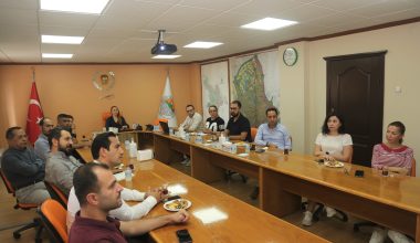 TOROSLAR BELEDİYESİ, E-RUHSAT UYGULAMASINI MESLEK ODALARIYLA PAYLAŞTI