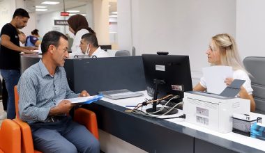 Akdeniz Belediyesi Beyaz Masa İle Vatandaşın Yanında