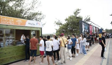 Öğrencilere, 3 çeşit yemek 3,5 liraya