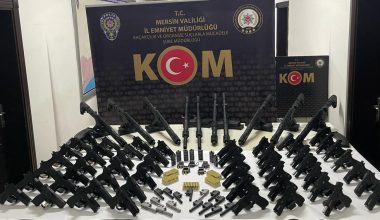 53 Tabanca, 12 Suikast Silahı, 10 Otomatik Tüfek Ele Geçirildi