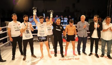 Gültak, Muay Thai Gecesine Katıldı