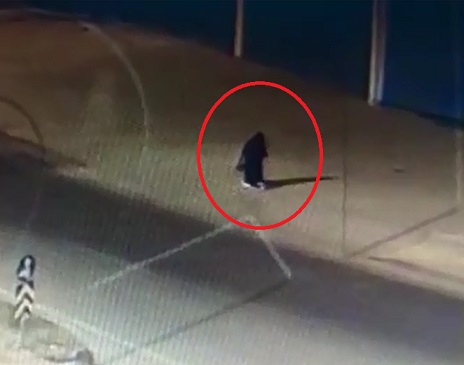 Kadın Kılığına Girip Gasp Yapmaya Çalışan Şahıs Yakalandı