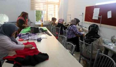 Akdeniz Belediyesi Mahalle Kültür Sanat Evleri, Altın Bilezik Sahibi Yapıyor