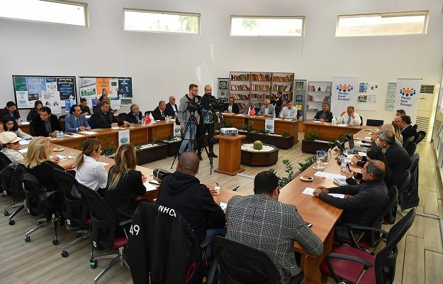 MERSİN, ÇAMLIBEL BALIKÇI BARINAĞI’NIN GELECEĞİNİ KONUŞUYOR