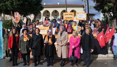 “Kadına Şiddet, İnsanlığa İhanettir”