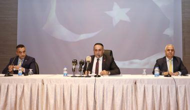 TOROSLAR BELEDİYE MECLİSİ, 2022 YILININ SON TOPLANTISINI YAPTI