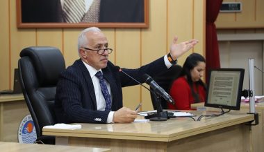 Borçlanma Yetkisi Akdeniz Belediye Meclisi’nde Kabul Edildi