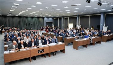 MERSİN BÜYÜKŞEHİR BELEDİYESİ MECLİS TOPLANTISI GERÇEKLEŞTİRİLDİ