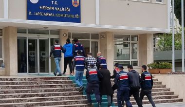 JANDARMADAN DEAŞ OPERASYONU: 4 GÖZALTI”