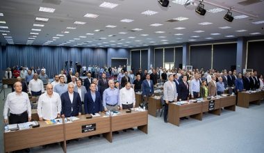 Başkan Seçer, “Bu yılı ek bütçelere rağmen yüksek bir oranla tamamlamış oluyoruz”