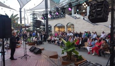 MHP’li Kadınlardan Atatürk ve Zübeyde Hanım’ı Anma ve Anneler Gününü Kutlama Programı