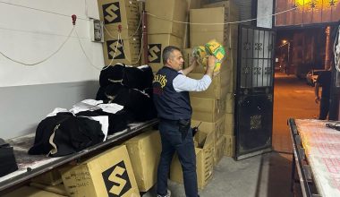 MERSİN POLİSİ DOLANDIRICILARA DUVAR OLDU