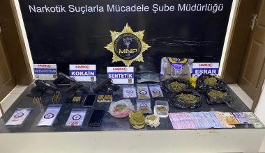 MERSİN POLİSİ ZEHİR TACİRLERİNE GEÇİT VERMİYOR