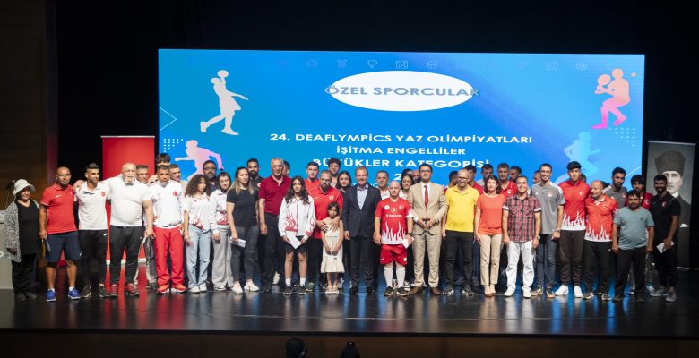 164 başarılı sporcu ve 108 antrenöre toplam 2 milyon 616 bin 840 lira ödül