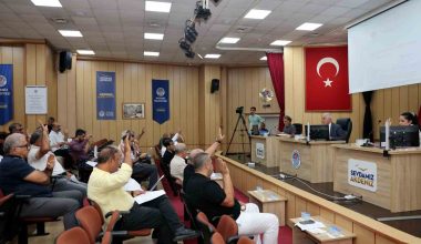 Başkan Gültak, “Akdeniz’e aday adayıyım”