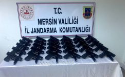 Jandarma, 30 Kaçak Tabanca Ele Geçirdi
