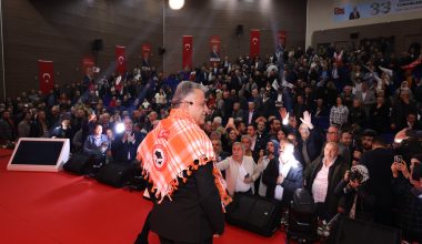 Dr.Ali Öz,”33 projemizi hazırladık. Toroslar için geliyoruz”