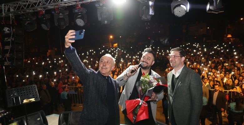 Hüseyin Kağıt konseri, unutulmaz bir akşam yaşattı