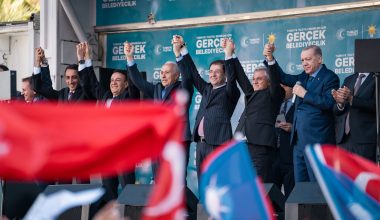 SERDAR SOYDAN: “BİZİM YOL ARKADAŞLARIMIZ SİZLERSİNİZ”