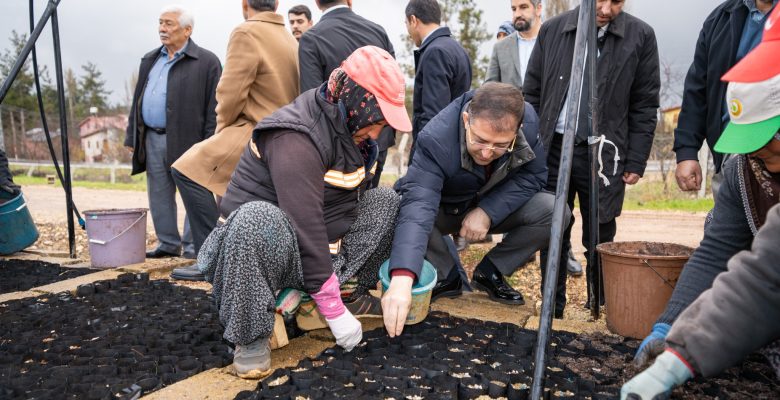 Serdar Soydan: “Mersin’in Sorunlarını Çözmek İçin Hangi Kapıları Çaldınız”