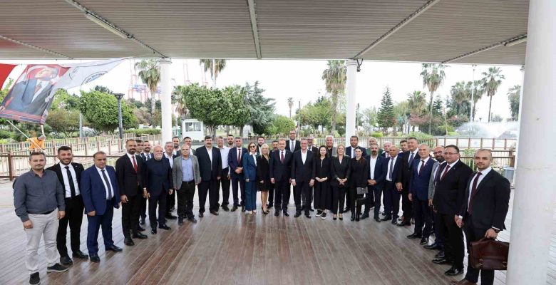 Mersin Büyükşehir Belediyesinin yeni dönemin ilk Meclis Toplantısı yapıldı