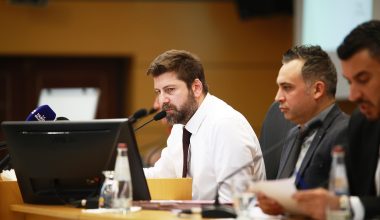 TARSUS BELEDİYESİ’NİN TOPLAM BORCU 616 MİLYON 493 BİN 828 TL