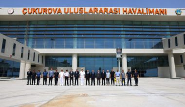 Vali Pehlivan, Çukurova Havalimanında inceleme yaptı