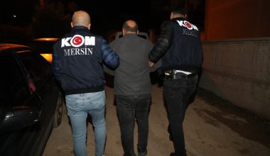 MERSİN POLİSİNDEN RÜŞVET OPERASYONU