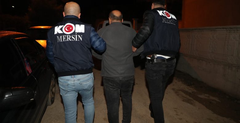 MERSİN POLİSİNDEN RÜŞVET OPERASYONU
