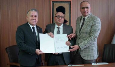 Erdemli Belediyesinden öğrencilere destek