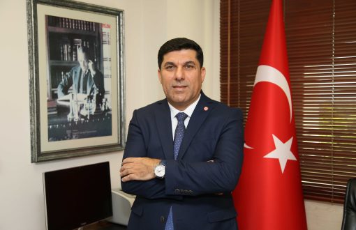 Özdamar:”Ülkemizi geleceğe taşımak hepimizin asli görevidir”