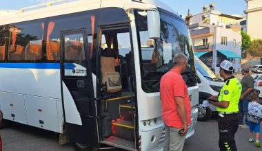 MERSİN EMNİYETİ OKUL SERVİS ARAÇLARINI DENETLEDİ