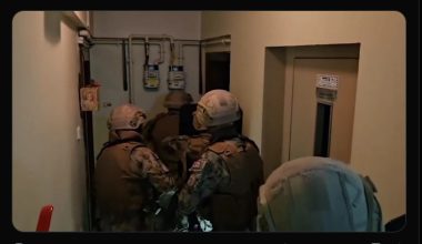 Dolandırıcılık şebekesi çökertildi