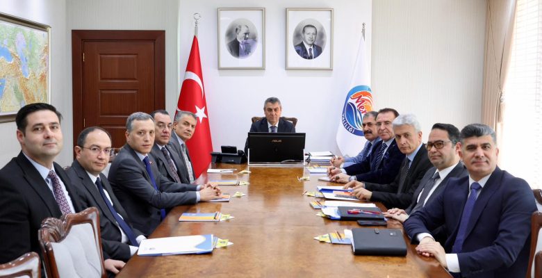 Mersin’de aranan 912 şahıs yakalandı