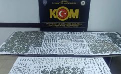 Mersin’den kaçırılmak istenilen binlerce tarihi eser ele geçirildi